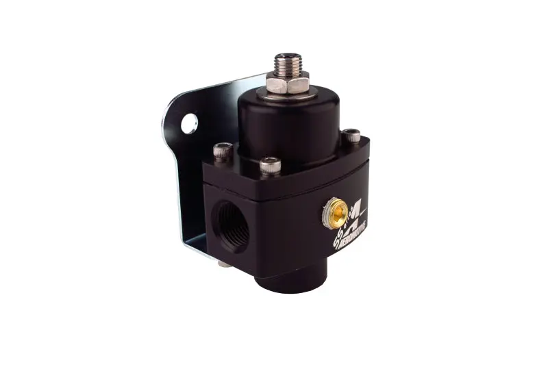Aeromotive Marine Dual-Outlet Fuel Pressure Regulator – 3/8" Npt, Carbureted Applications 1