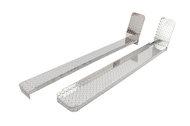 Deezee Brite-Tread Aluminum Running Boards For 2008–2014 Ford Econoline & E-Series Vans – Full-Cab Coverage 1